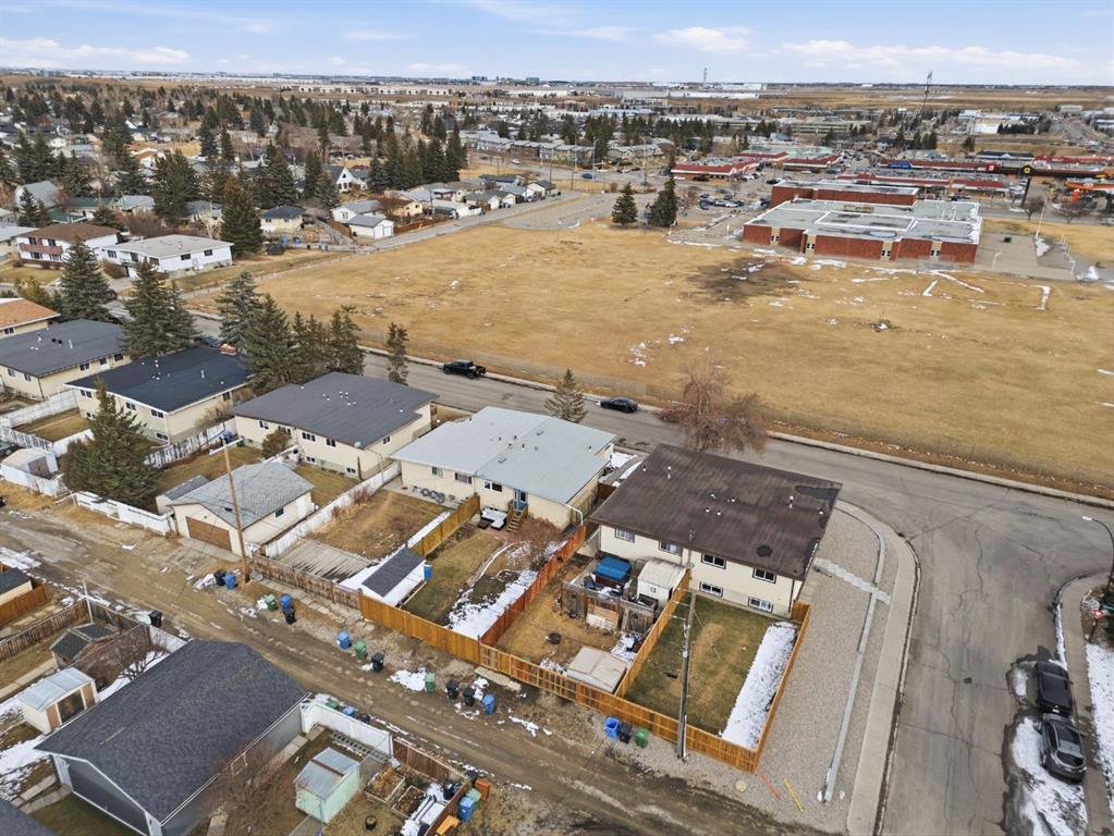 6605 Huntridge Hill NE