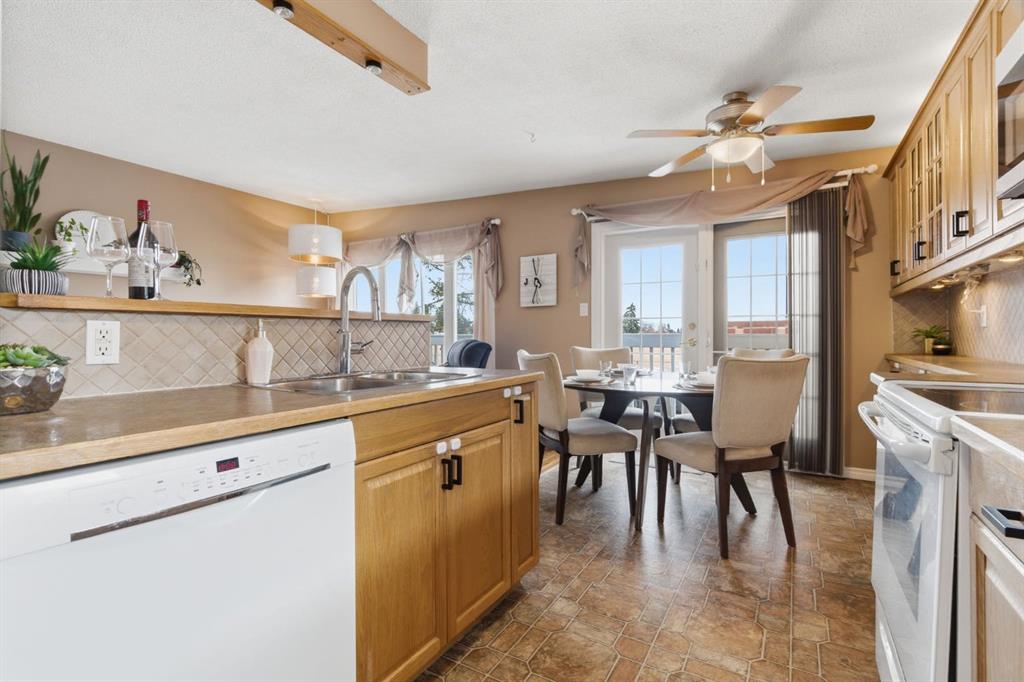 6605 Huntridge Hill NE