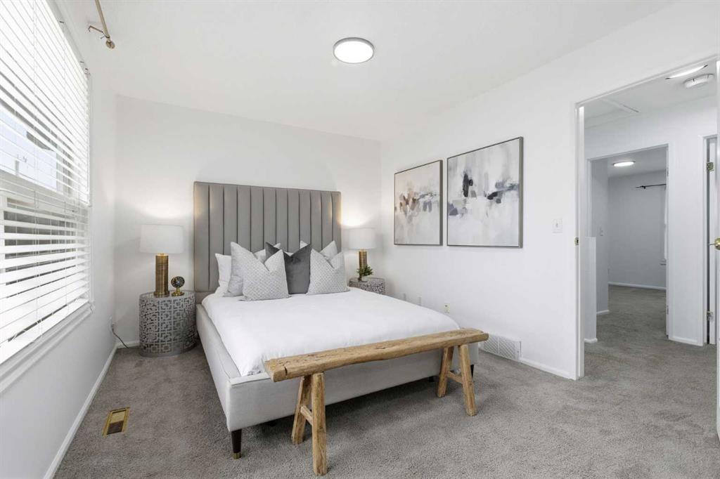 123 Queensland Drive SE Unit: 60