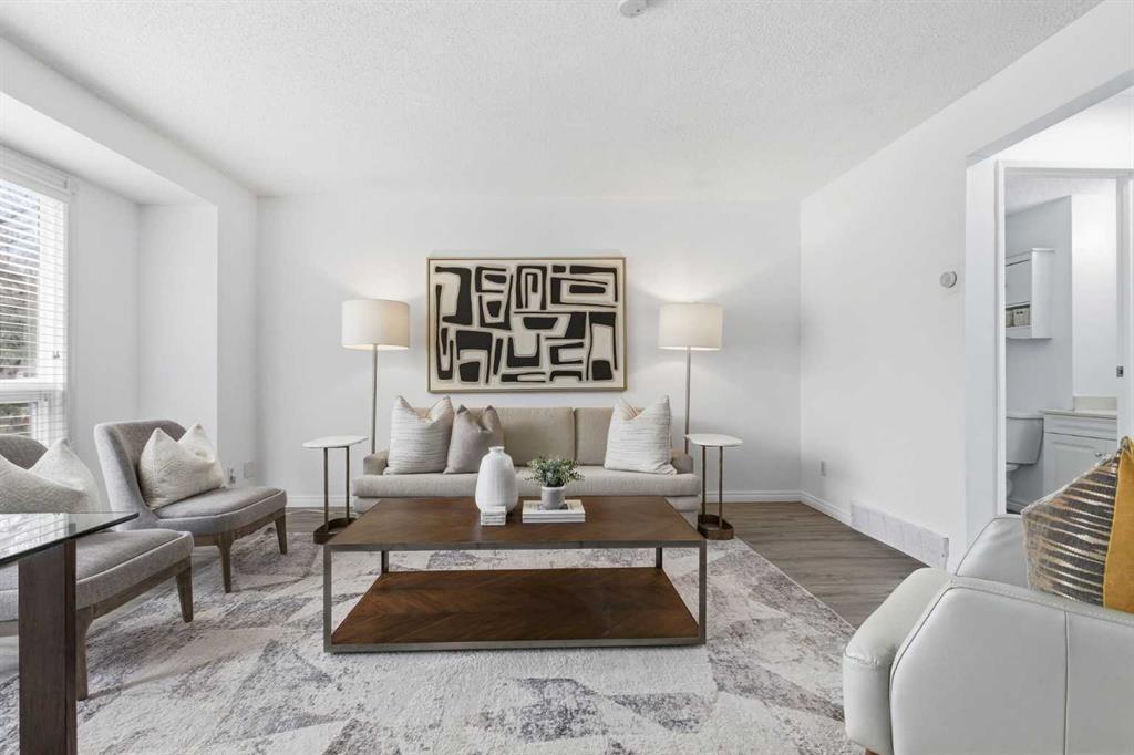 123 Queensland Drive SE Unit: 60