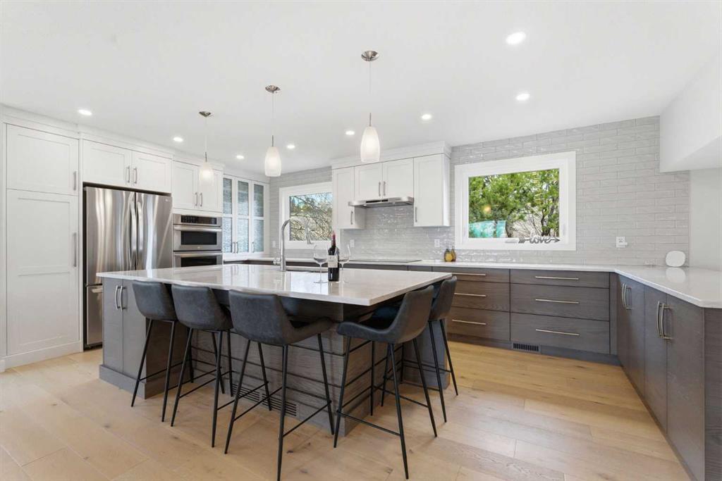 832 Edgemont Road NW