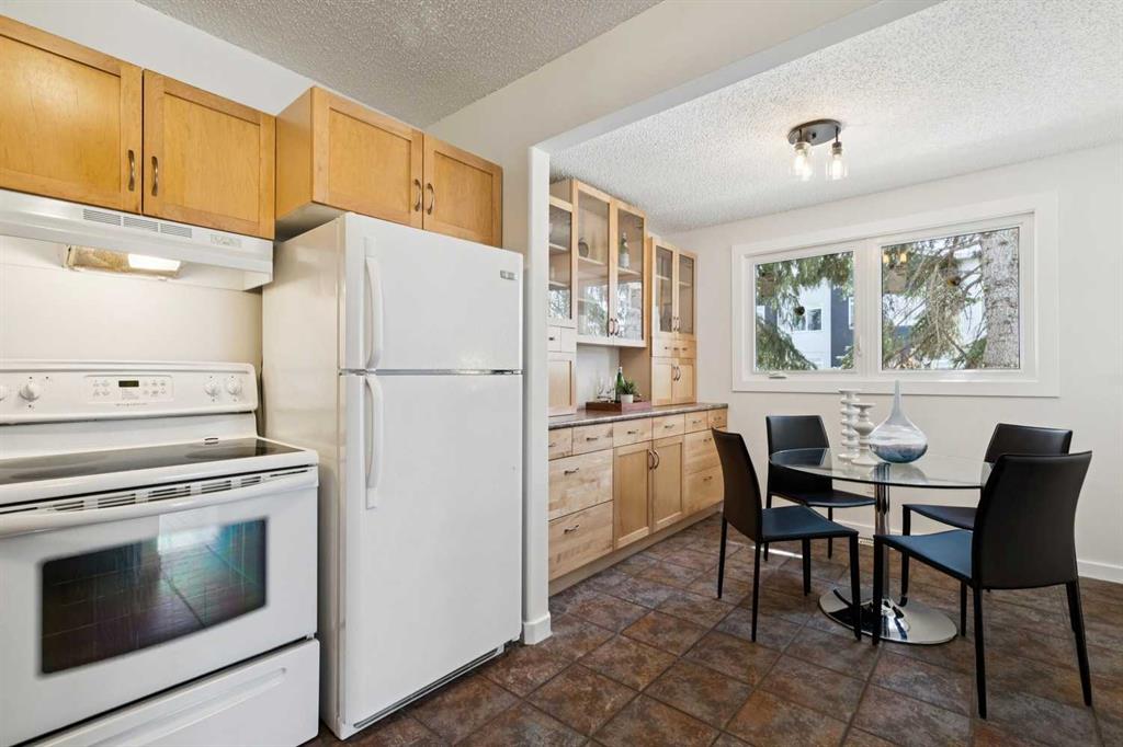 1939 33 Street SW Unit: 3
