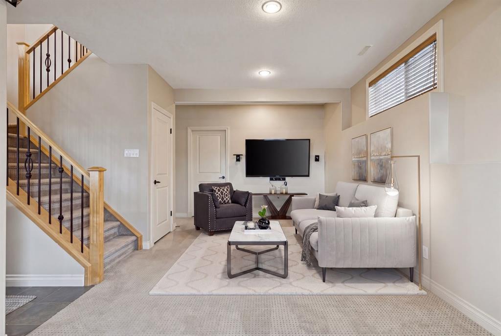 40 Sunset Close