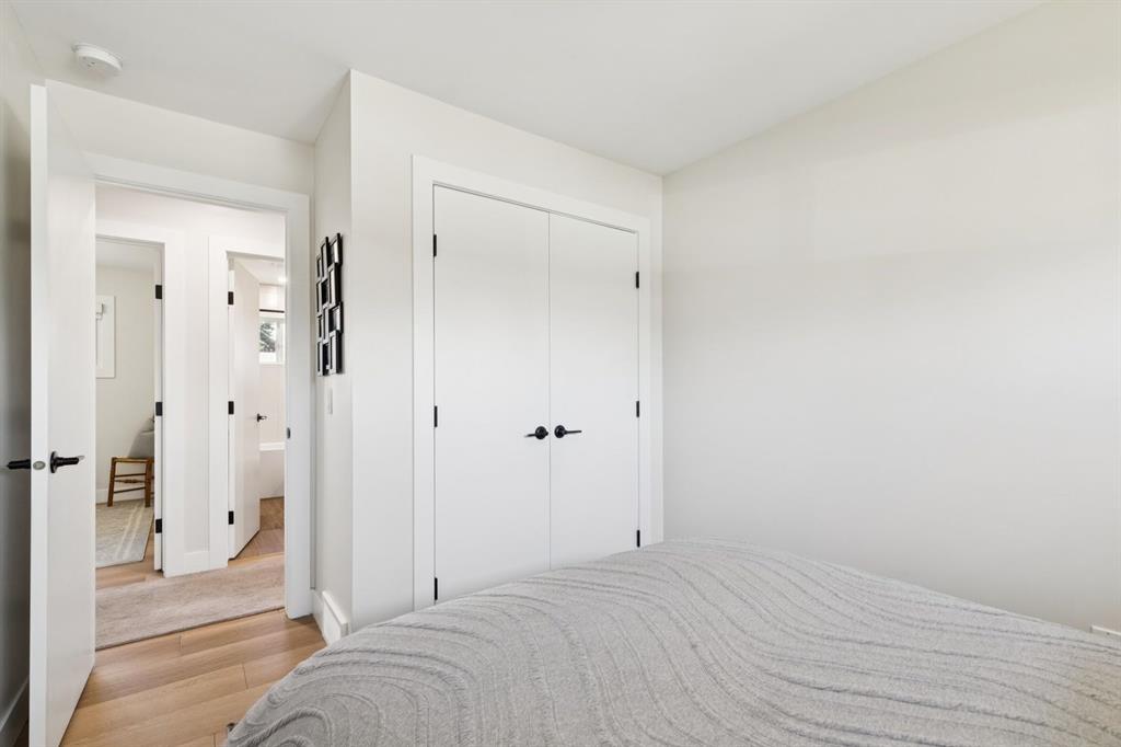 9723 3 Street SE