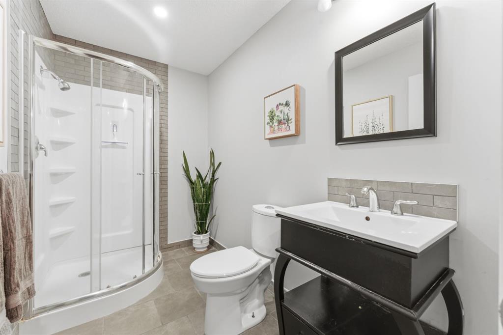138 Bridlerange Place SW