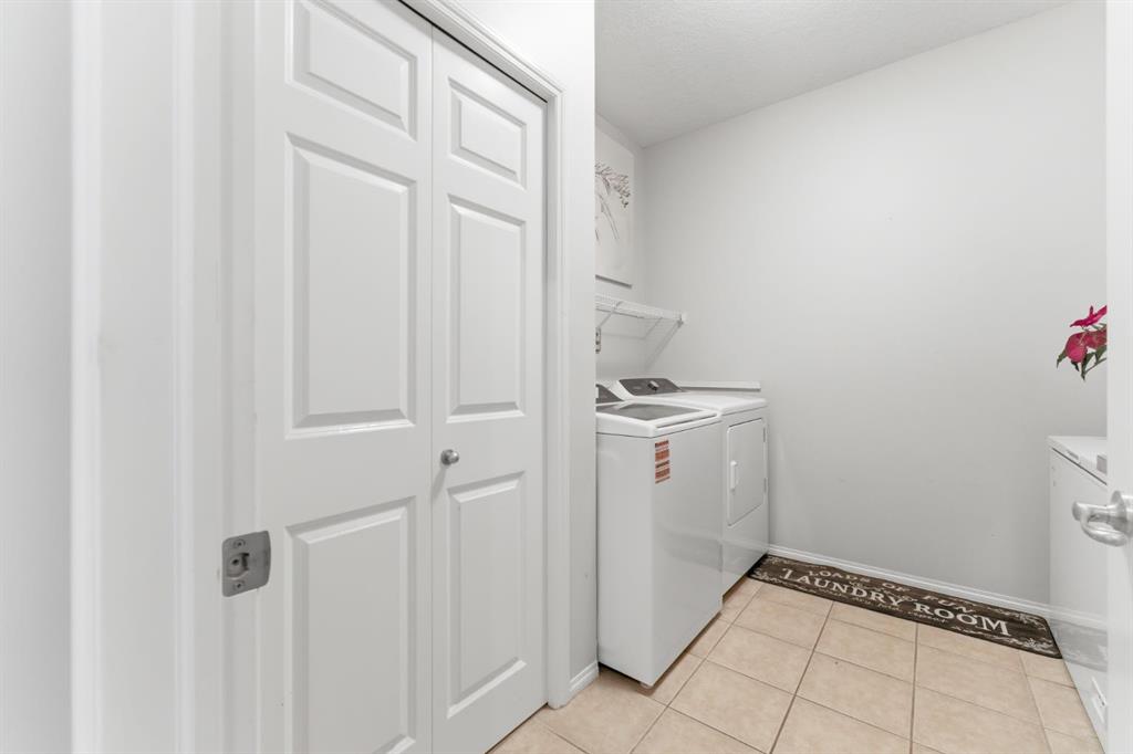 138 Bridlerange Place SW