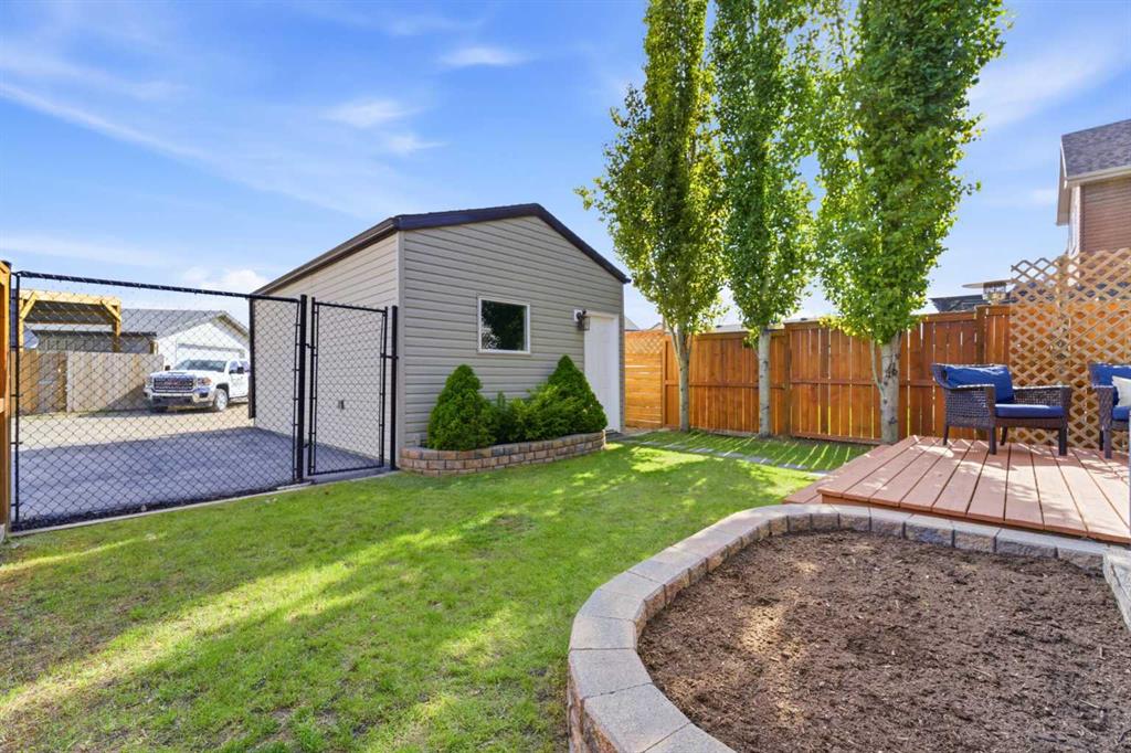 394 Copperpond Boulevard SE