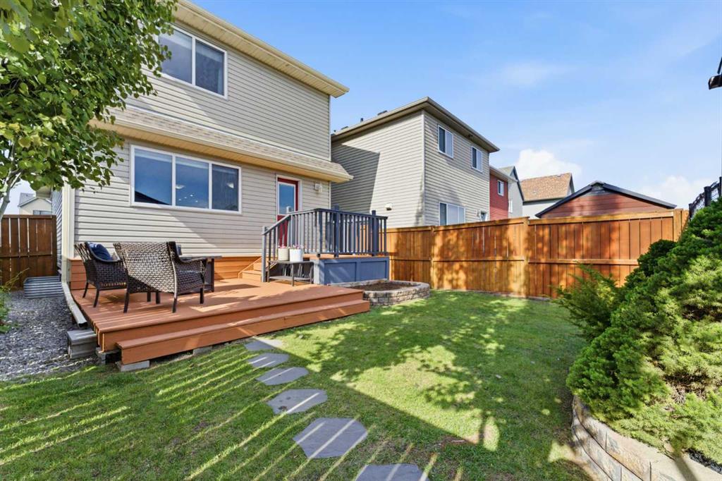394 Copperpond Boulevard SE