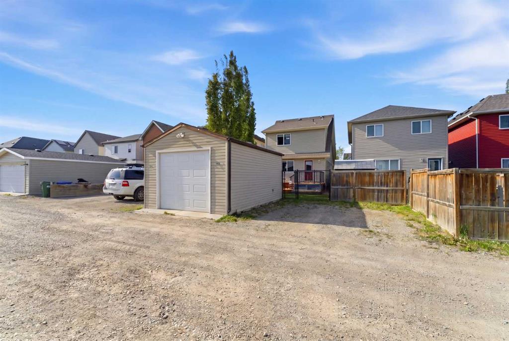 394 Copperpond Boulevard SE