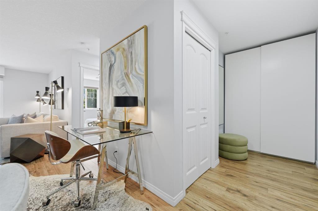 115 Prestwick Villas SE Unit: 2223