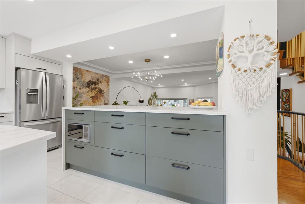 4037 42 Street NW Unit: 240