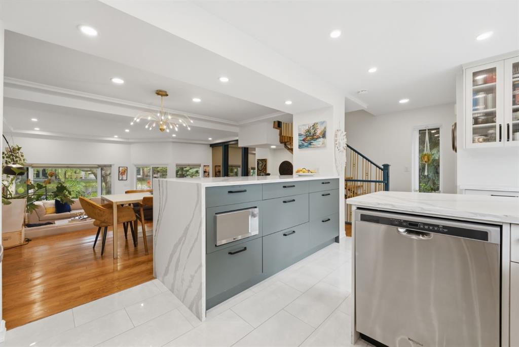 4037 42 Street NW Unit: 240