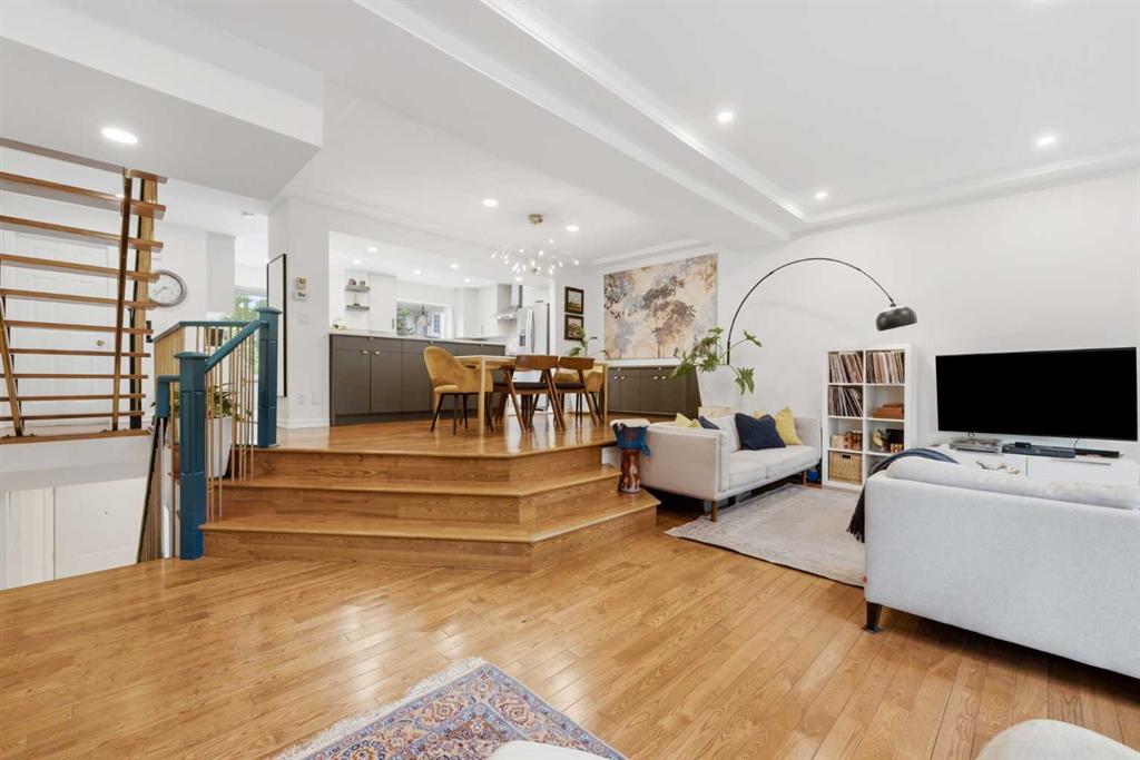 4037 42 Street NW Unit: 240