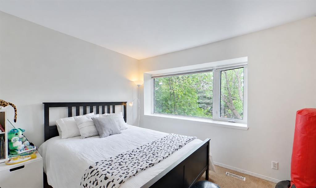 4037 42 Street NW Unit: 240