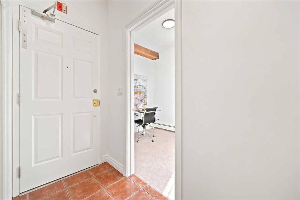 220 11 Avenue SE Unit: 317