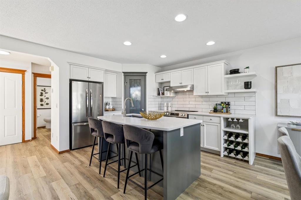2020 Bridlemeadows Manor SW
