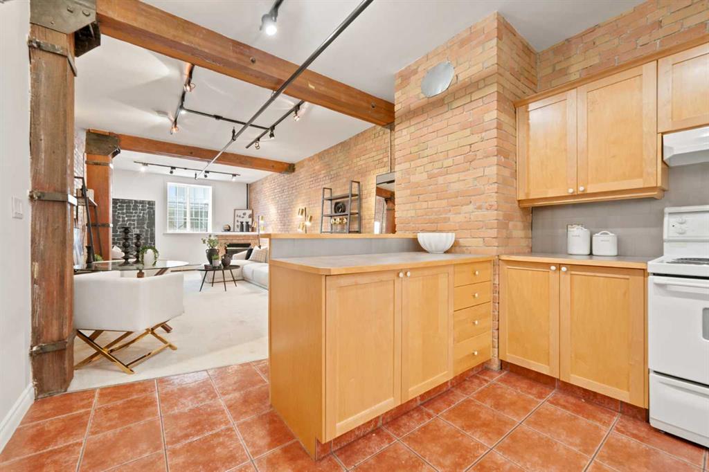 220 11 Avenue SE Unit: 317