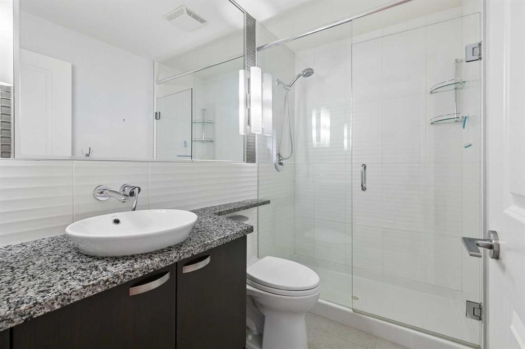 99 Spruce Place SW Unit: 706