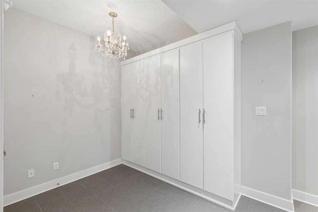 99 Spruce Place SW Unit: 706