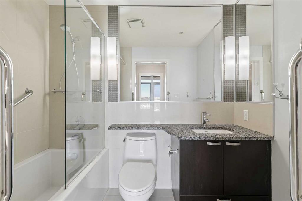 99 Spruce Place SW Unit: 706