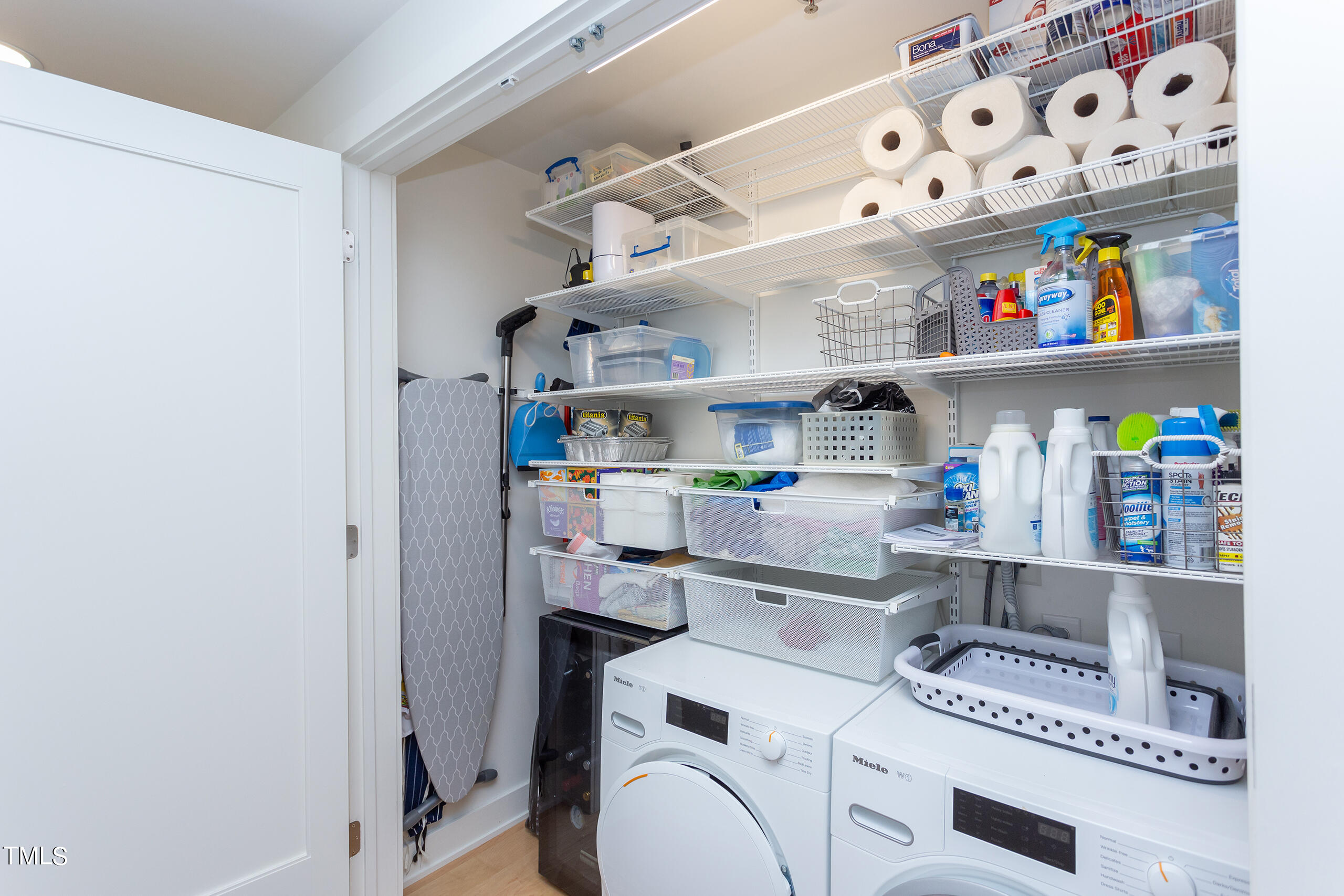 601 W Rosemary Street Unit: Unit 601