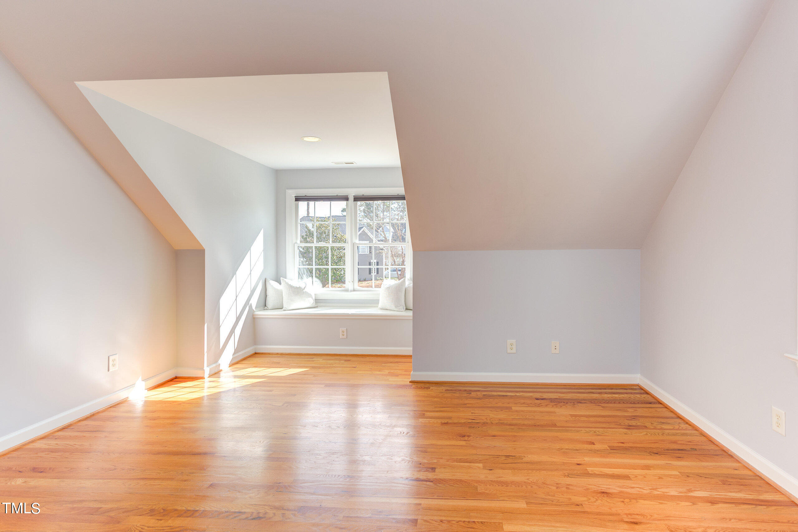 108 Highgrove Dr