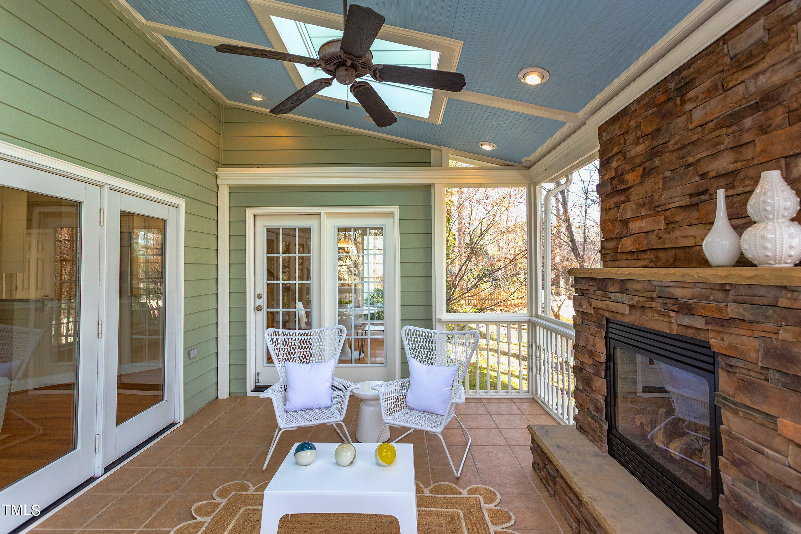 108 Highgrove Dr