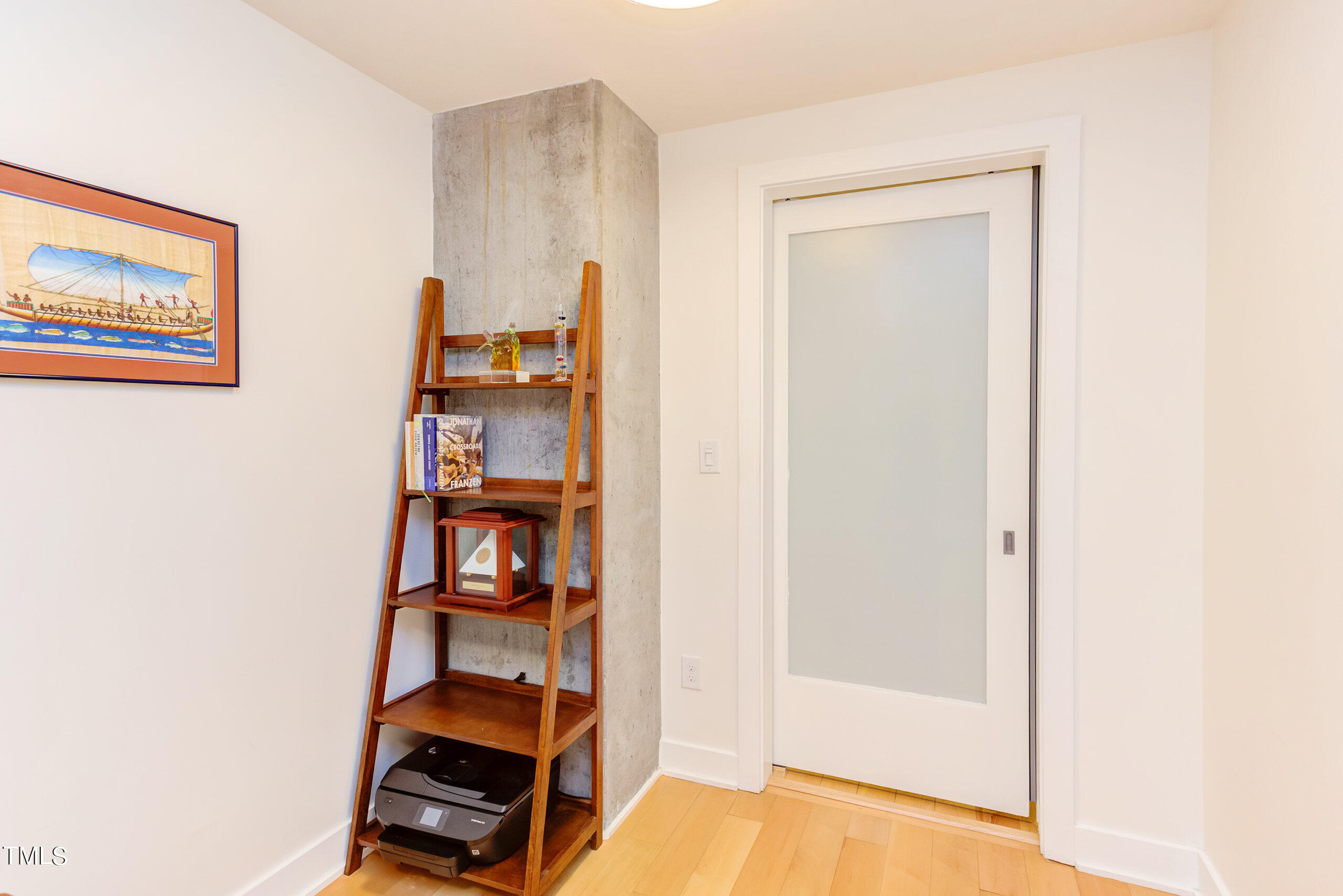 601 W Rosemary Street # 212