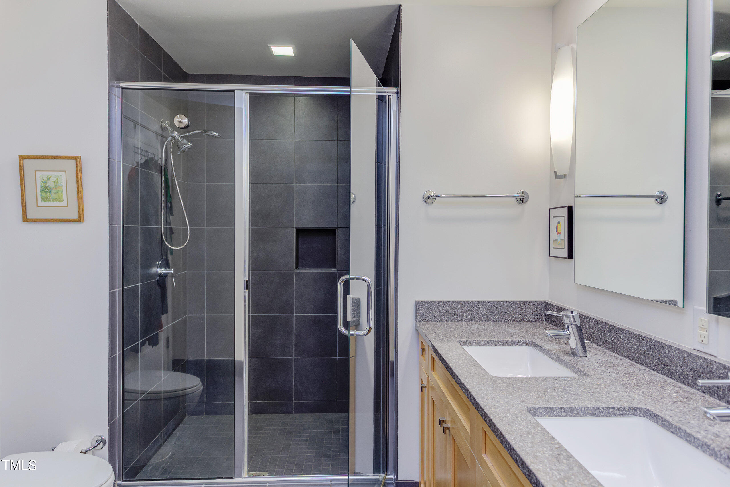 601 W Rosemary Street # 212