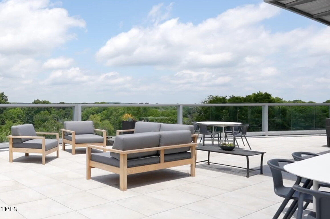 601 W Rosemary Street # 212