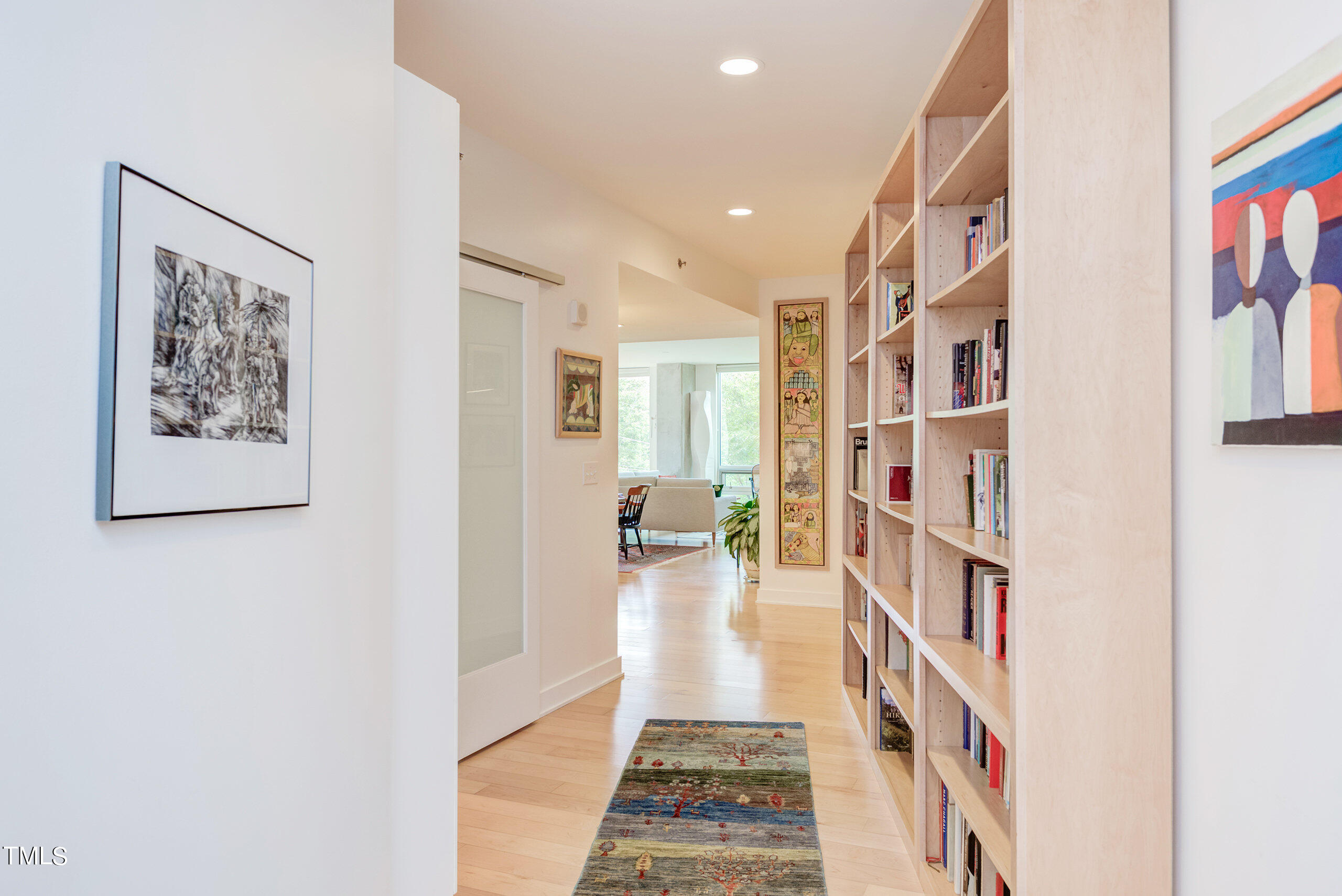 601 W Rosemary Street # 212