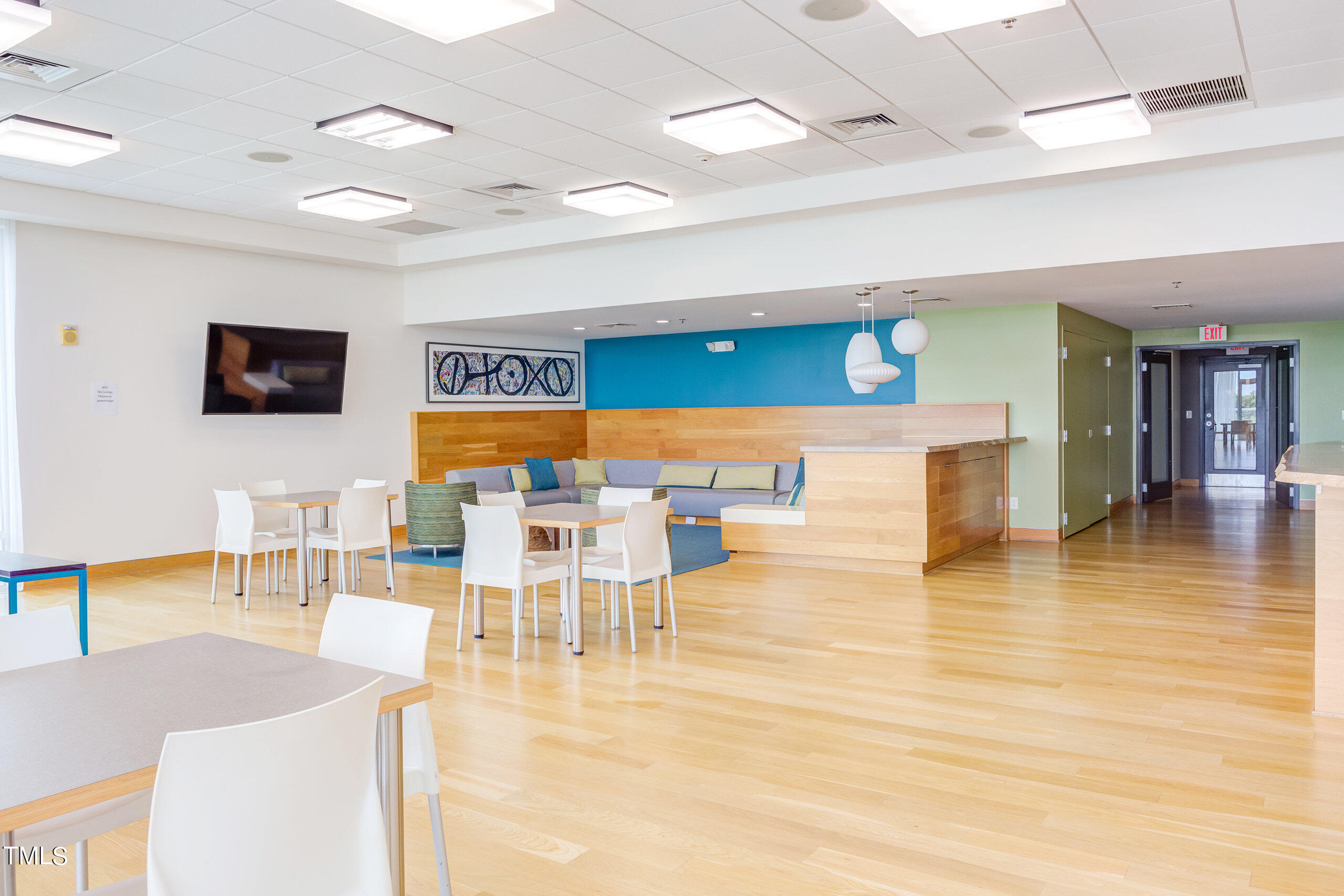 601 W Rosemary Street # 212