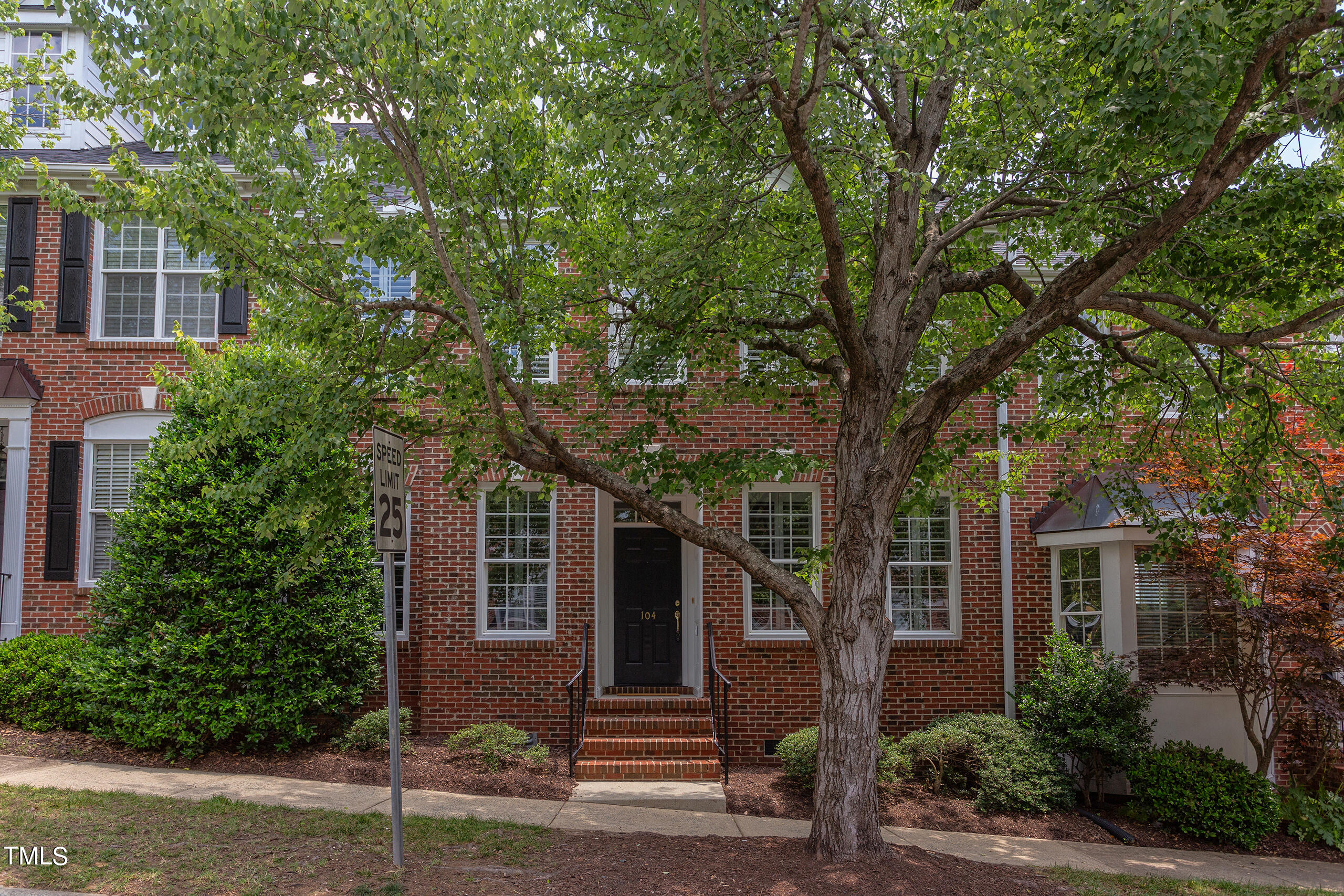 104 Nolen Lane