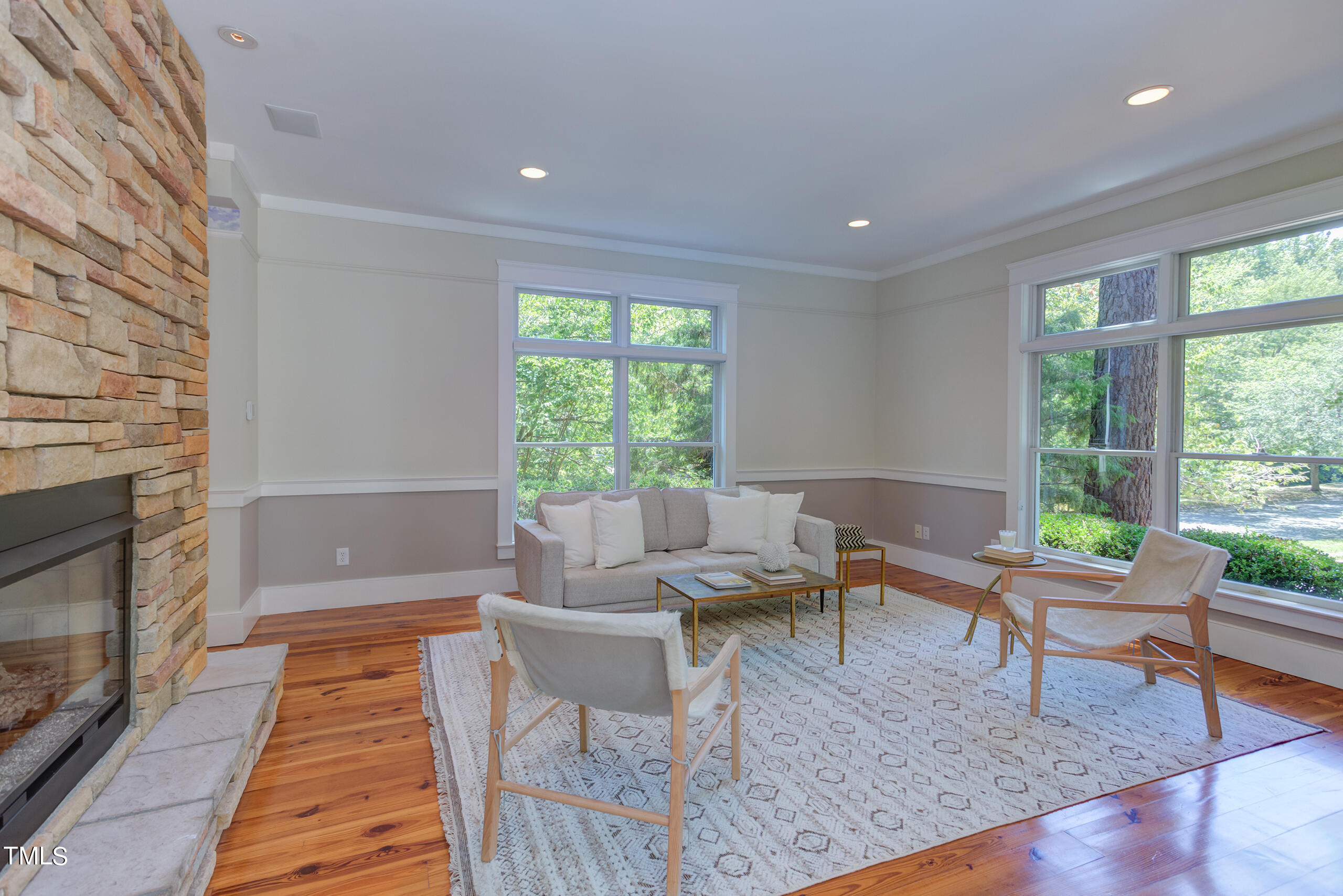 100 Arlen Park Drive