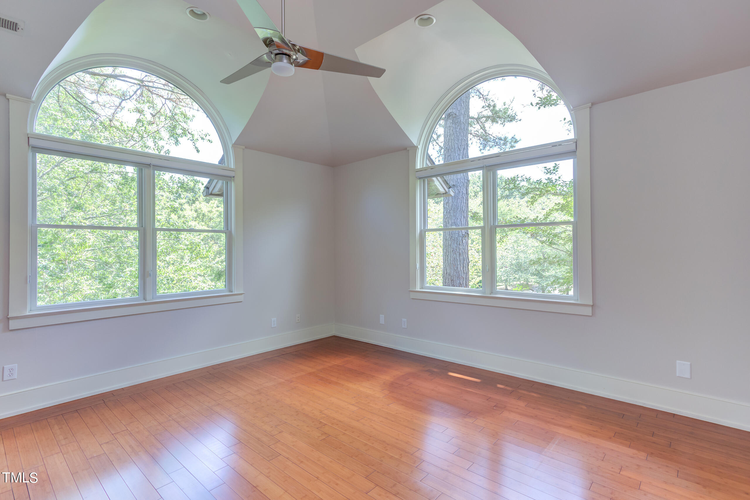 100 Arlen Park Drive