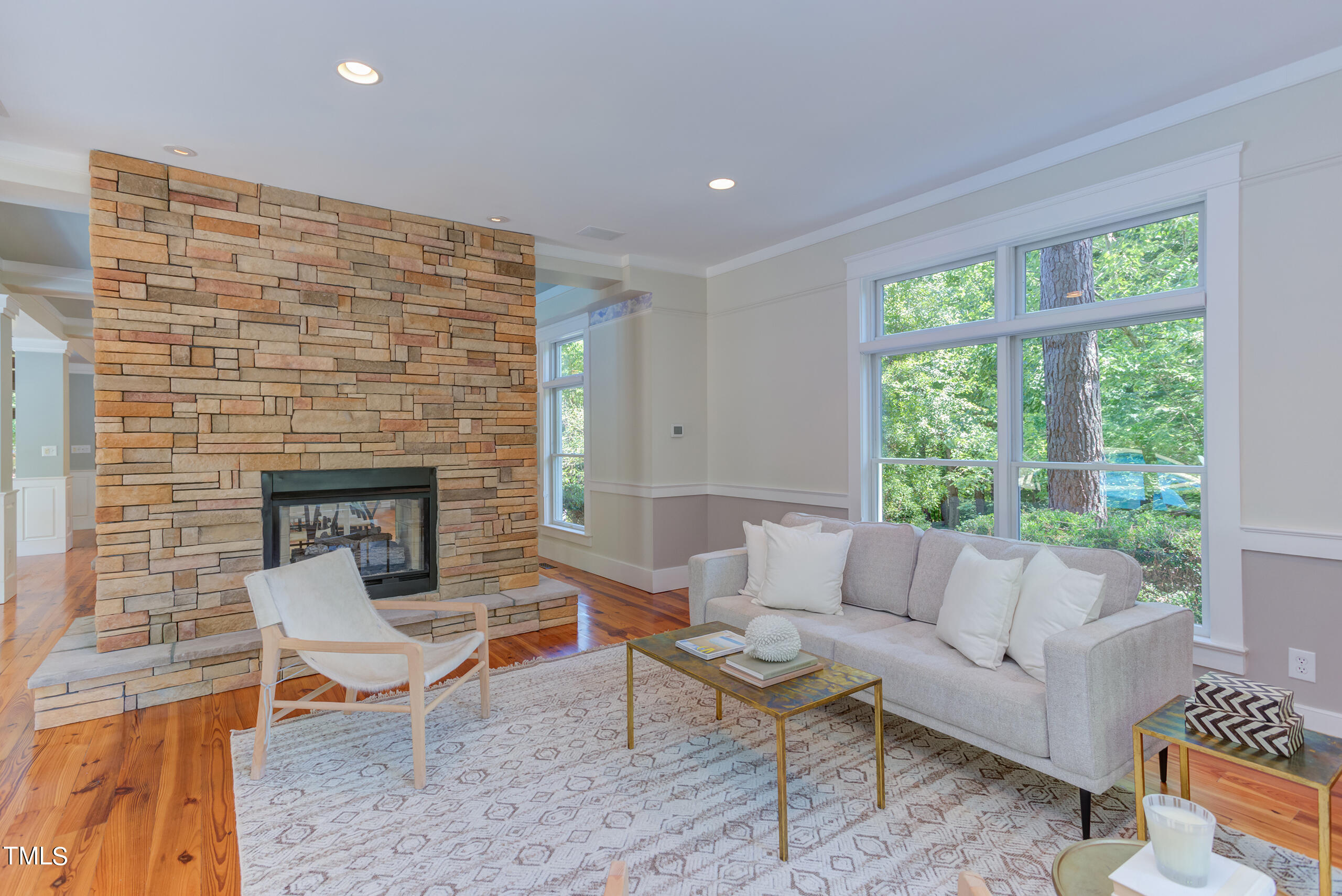 100 Arlen Park Drive