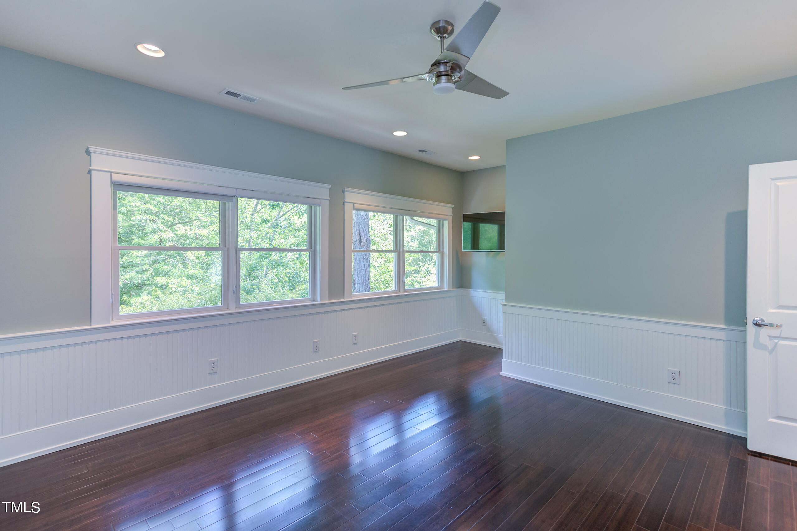 100 Arlen Park Drive