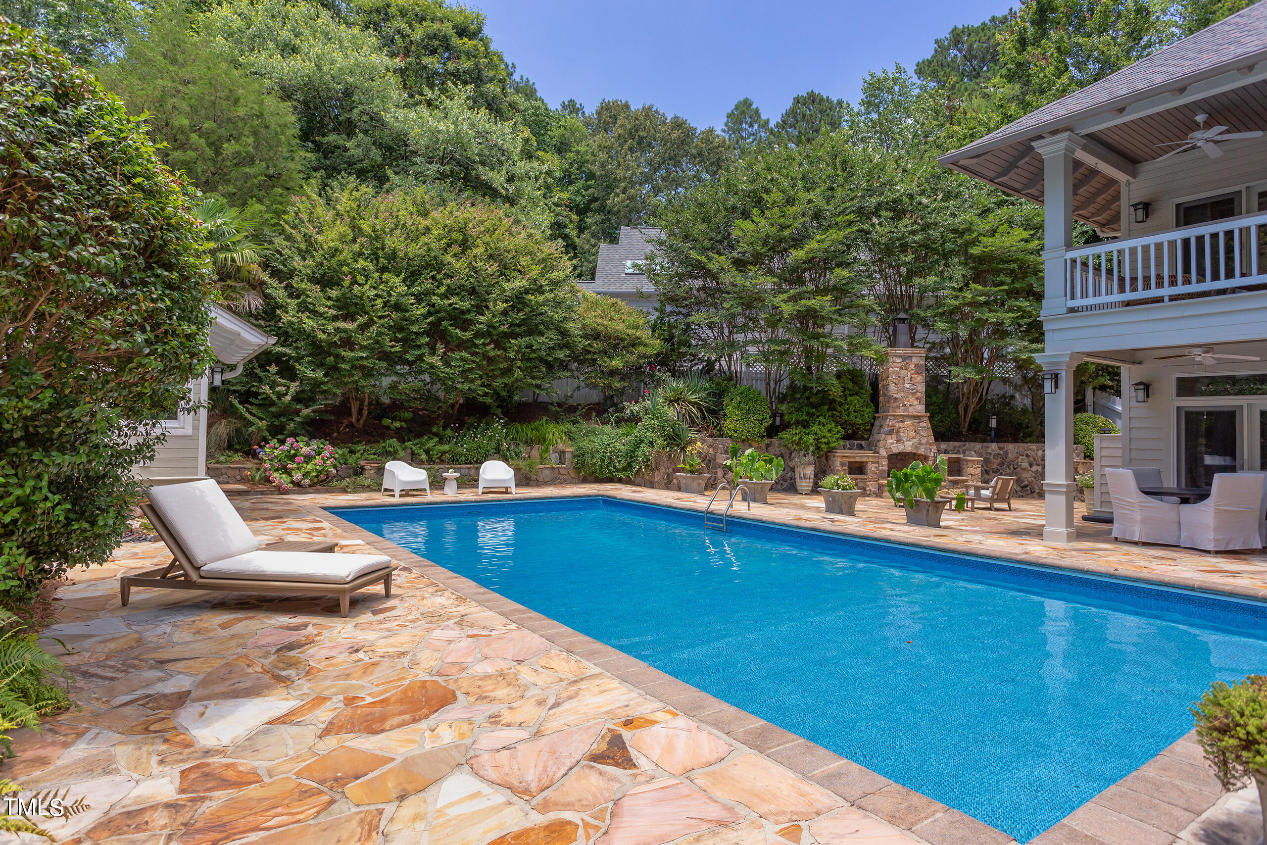 100 Arlen Park Drive