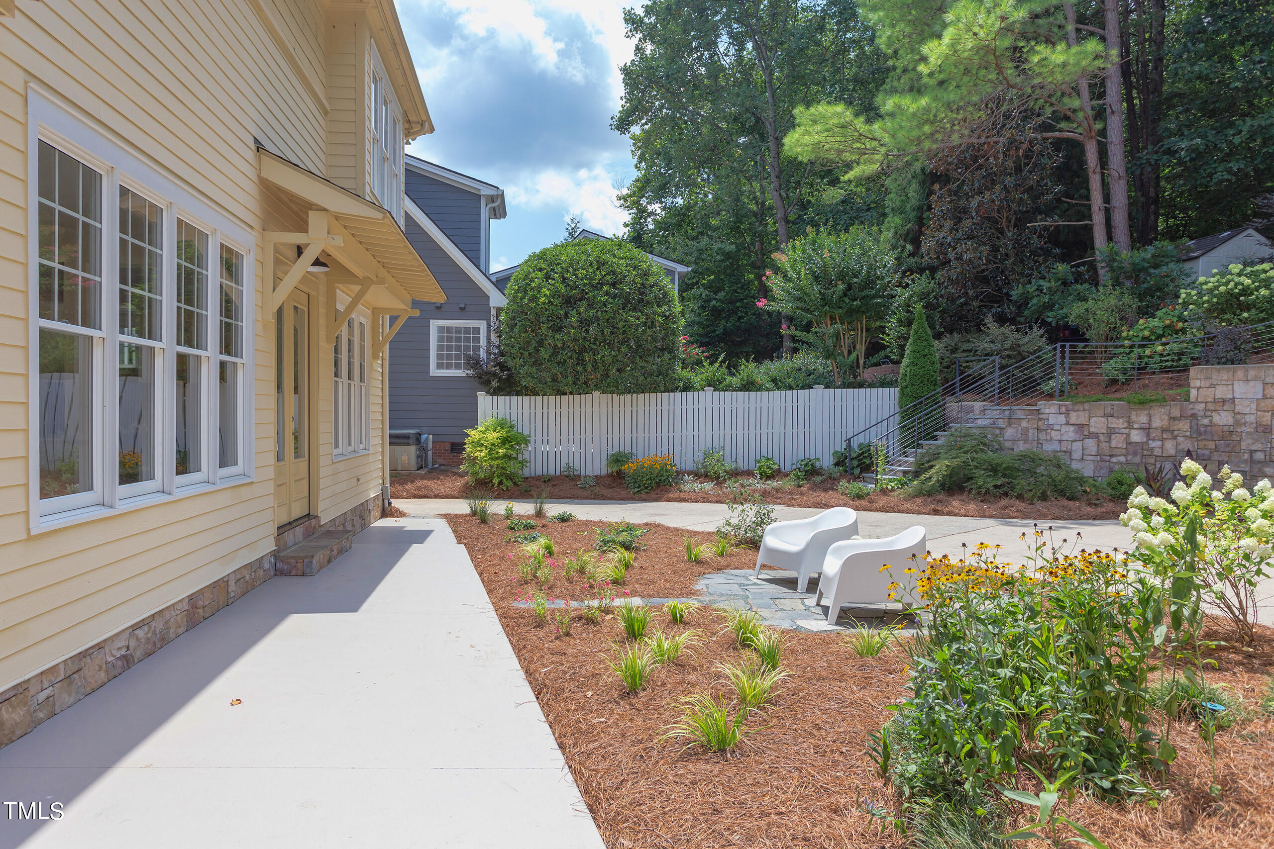 125 Graylyn Drive