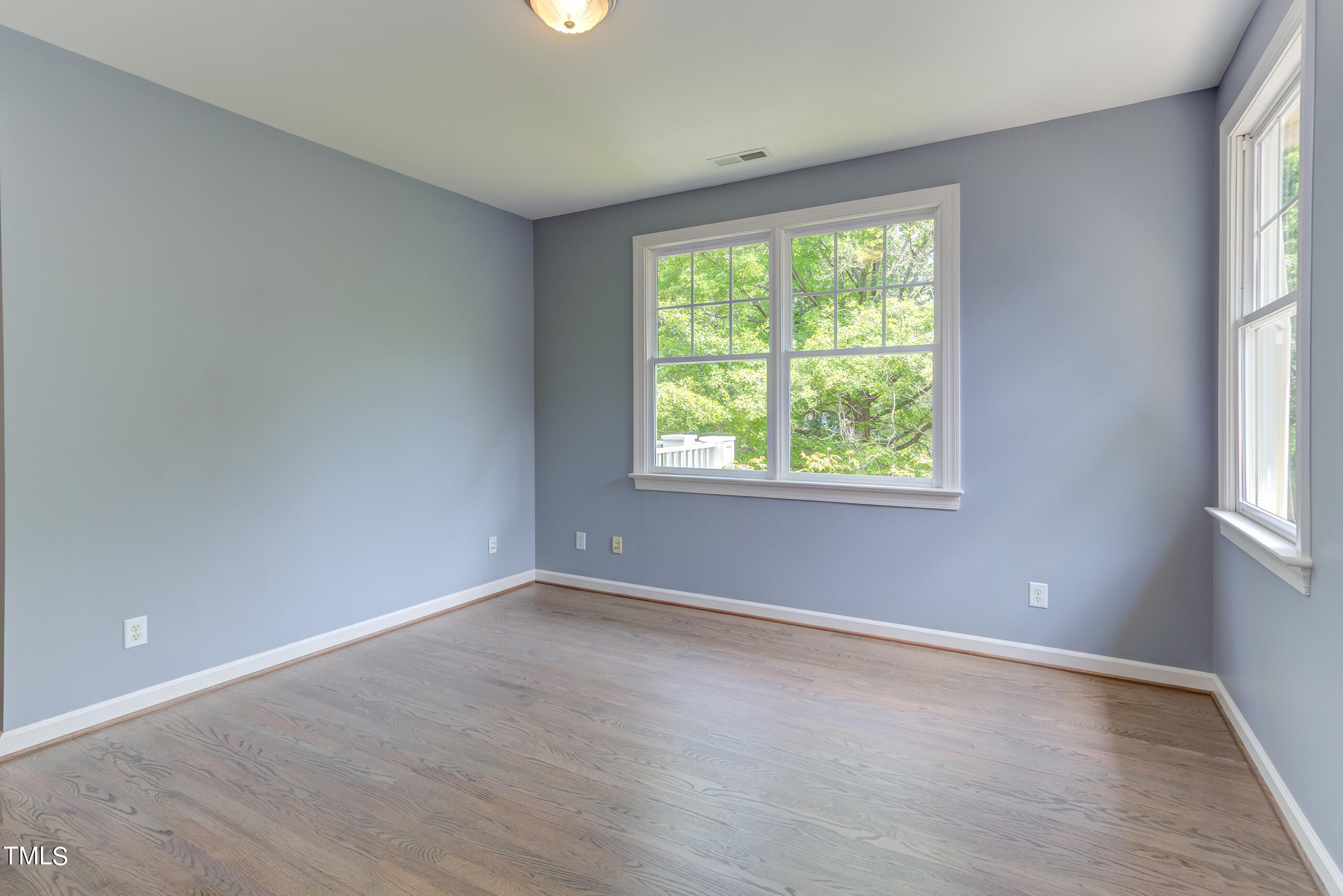 125 Graylyn Drive
