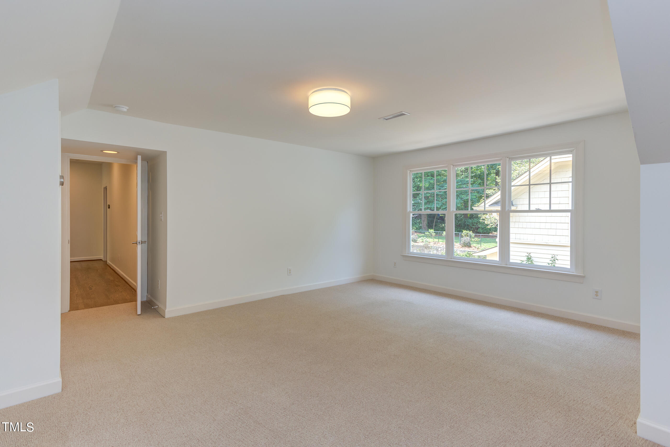 125 Graylyn Drive