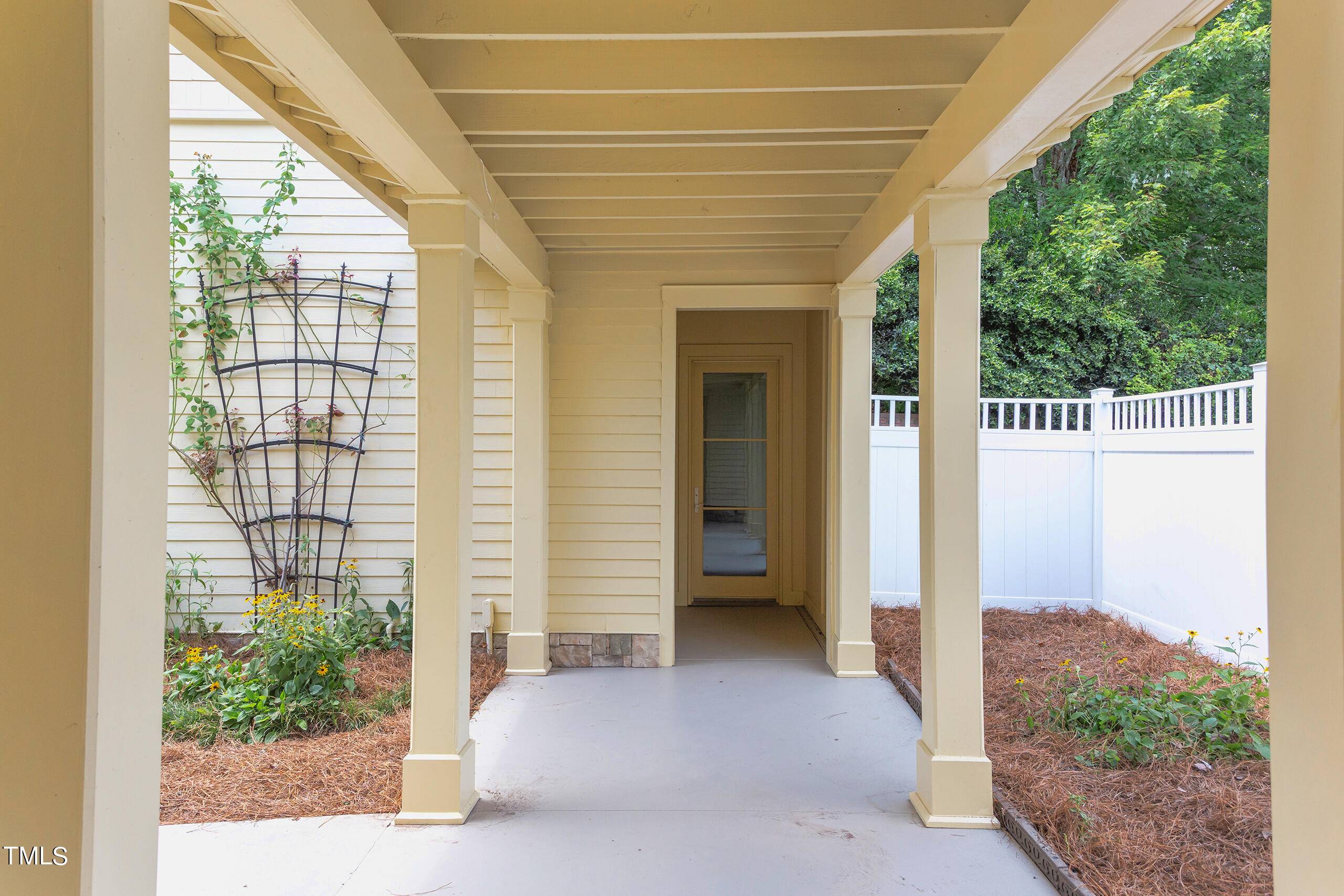125 Graylyn Drive