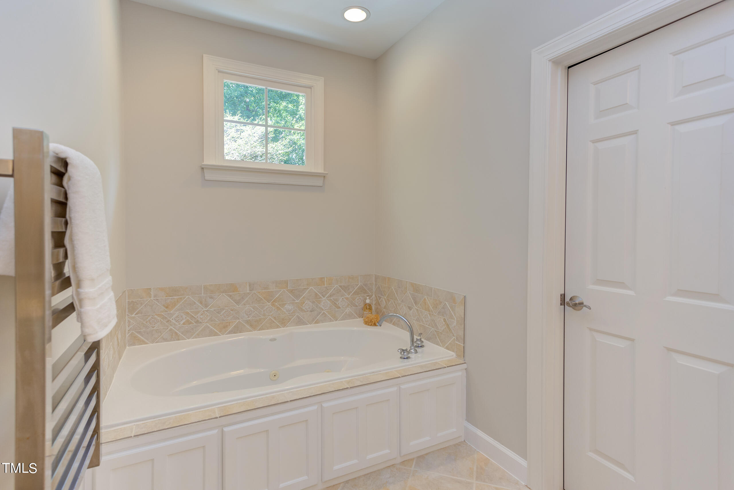 125 Graylyn Drive