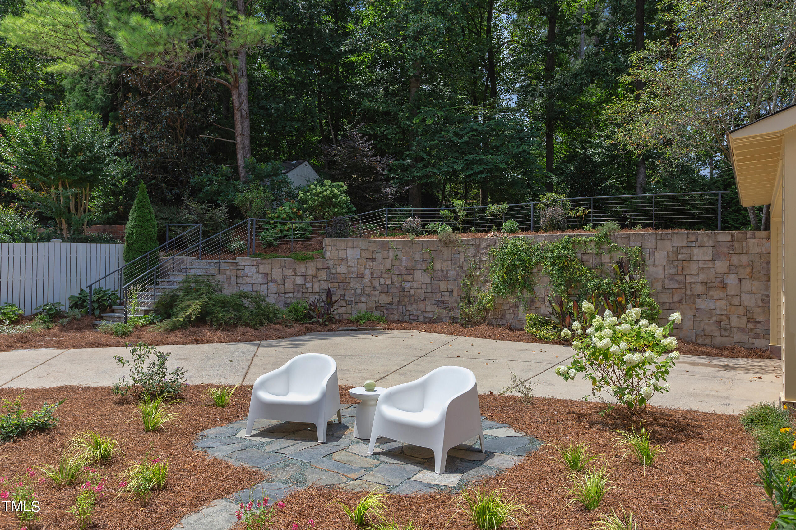 125 Graylyn Drive
