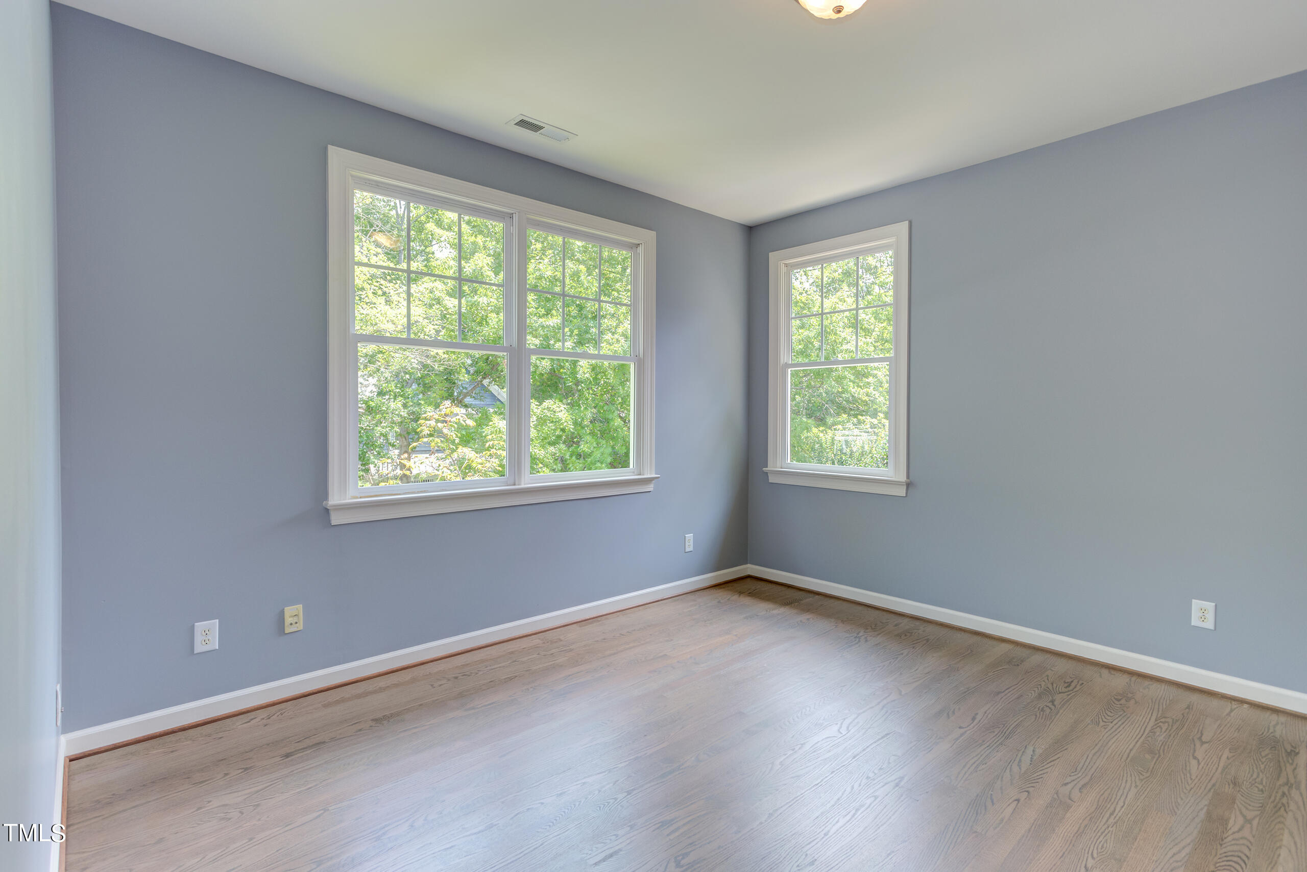 125 Graylyn Drive
