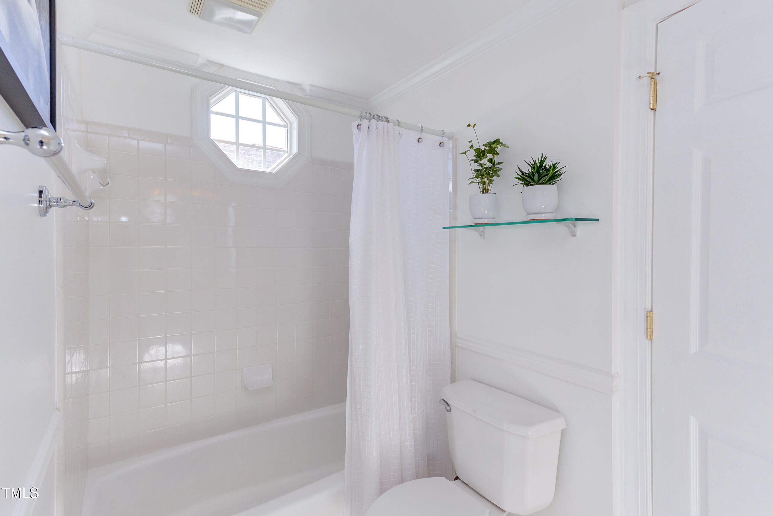 600 Copperline Drive # 208