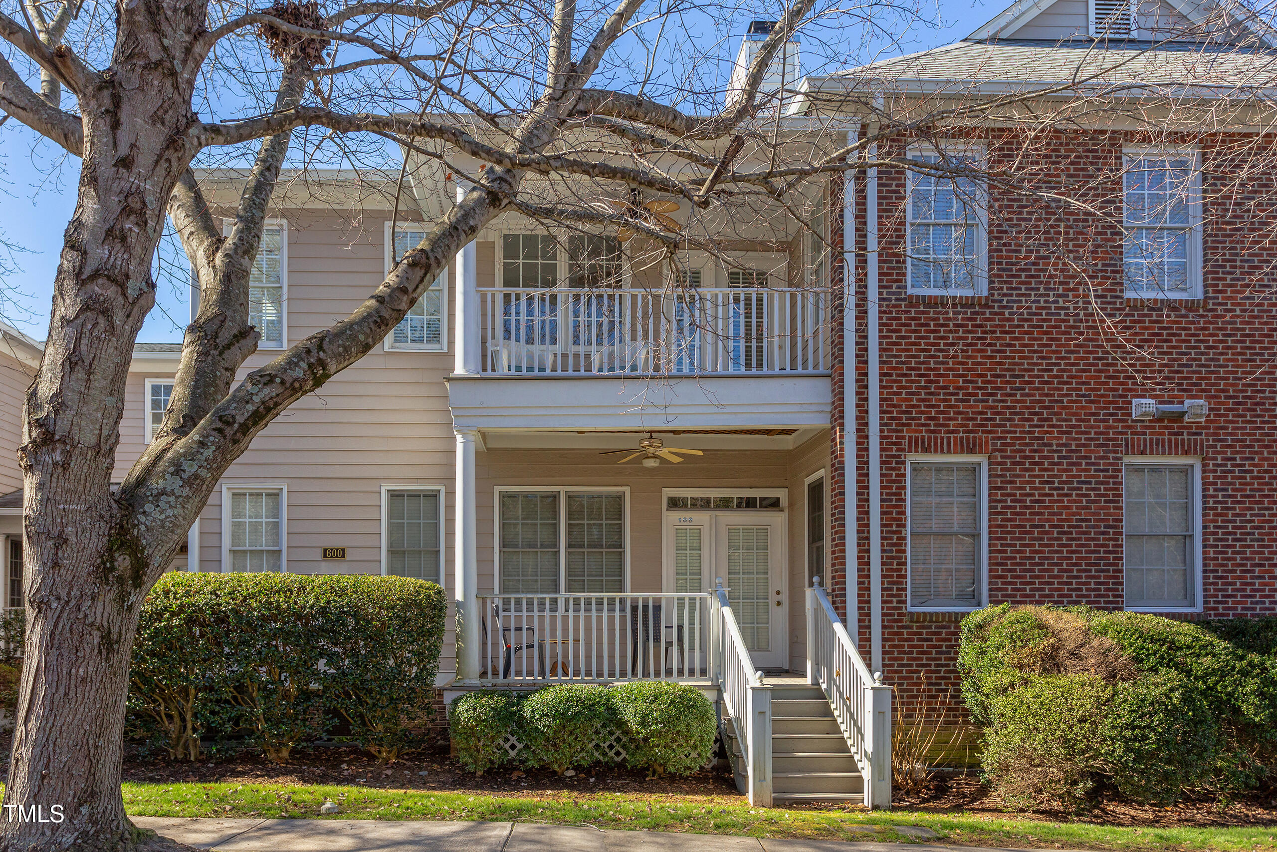 600 Copperline Drive # 208