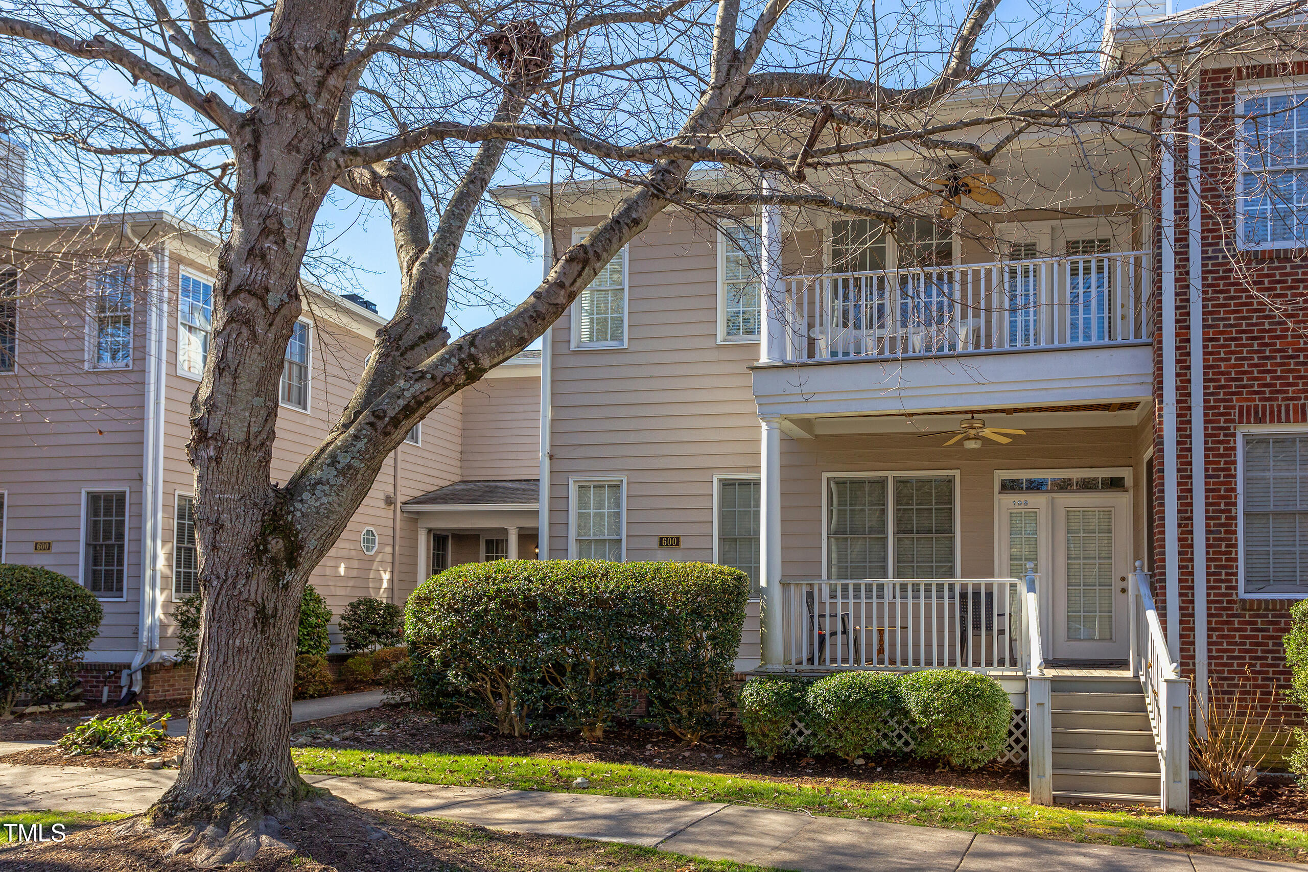 600 Copperline Drive # 208