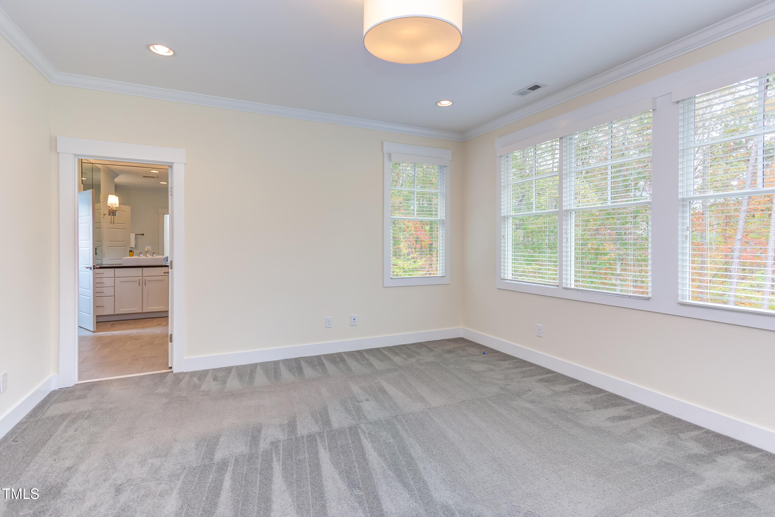 415 Westbury Drive