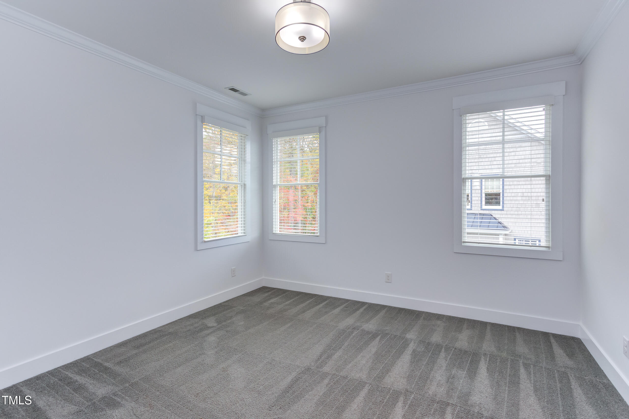 415 Westbury Drive